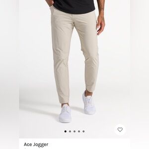 NWT Bylt Men’s Ace Joggers in Oat